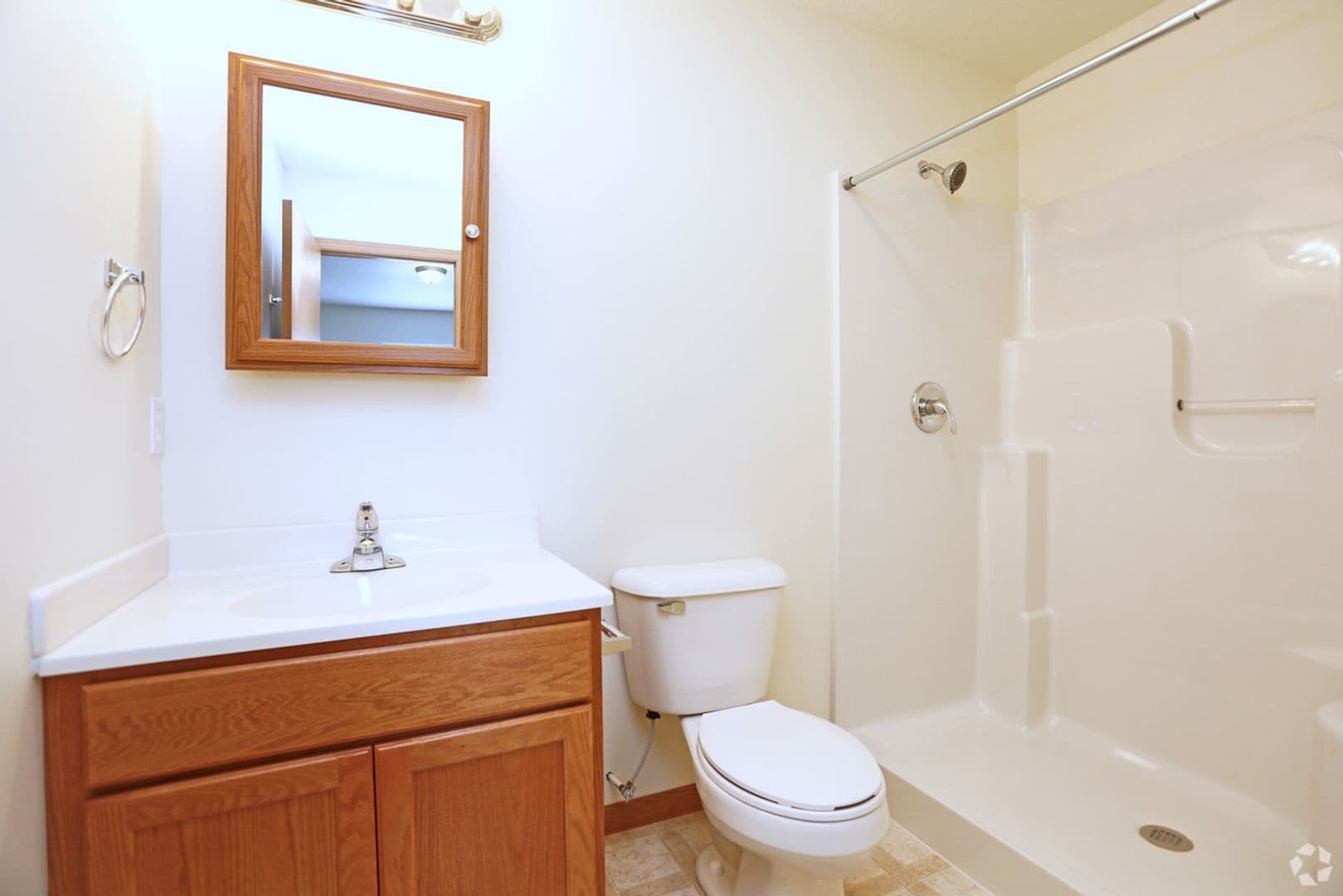 Laporte Apartment: 200 Plymouth Lane
