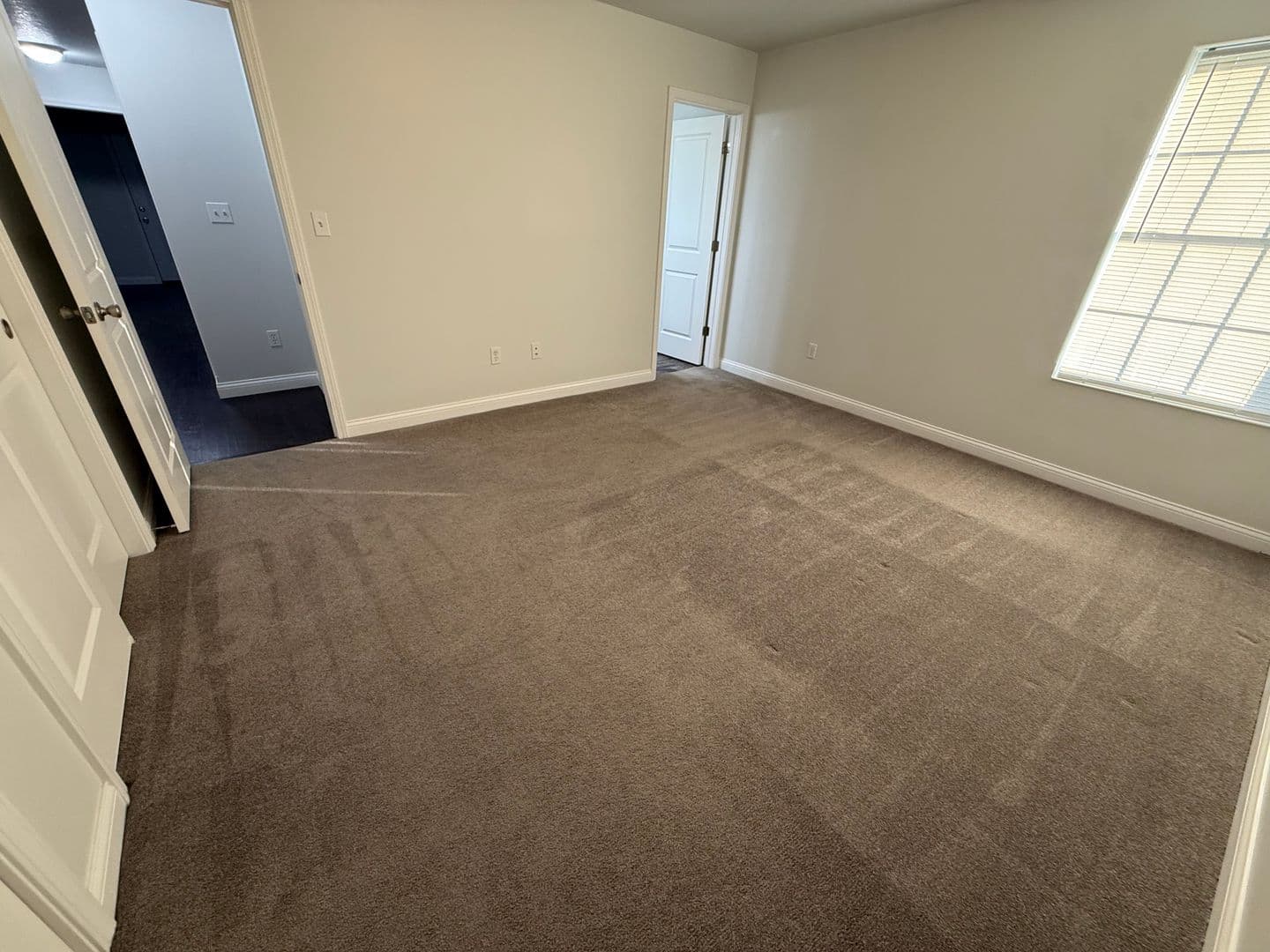 Plymouth Apartment: 2234 Bitter Root Dr