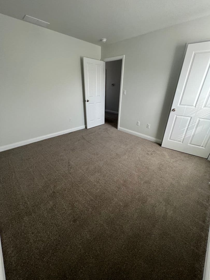 Plymouth Apartment: 2234 Bitter Root Dr