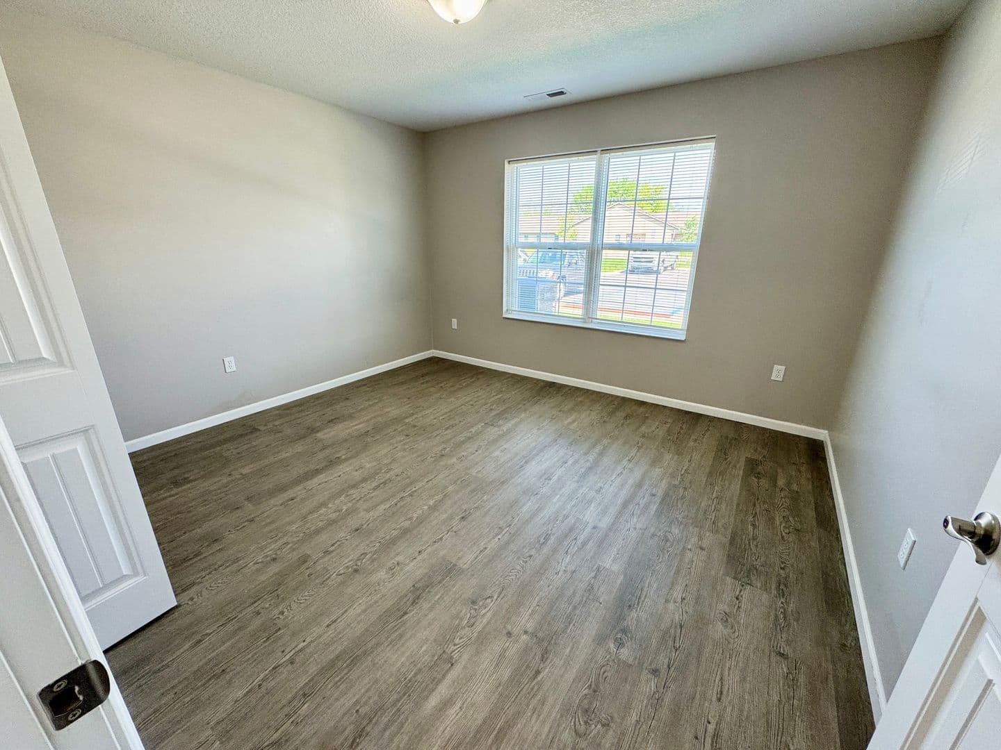 Peru Apartment: 548 Sycamore Trl