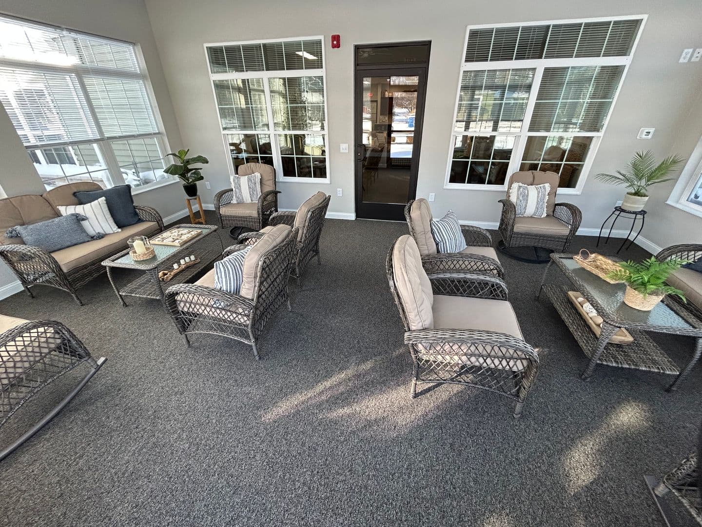 Culver Apartment: 201 W Tampa St