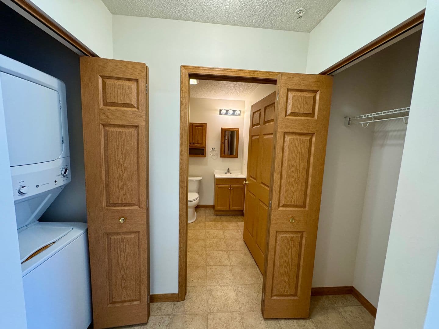 Warsaw Apartment: 2630 Tippe Downs Dr