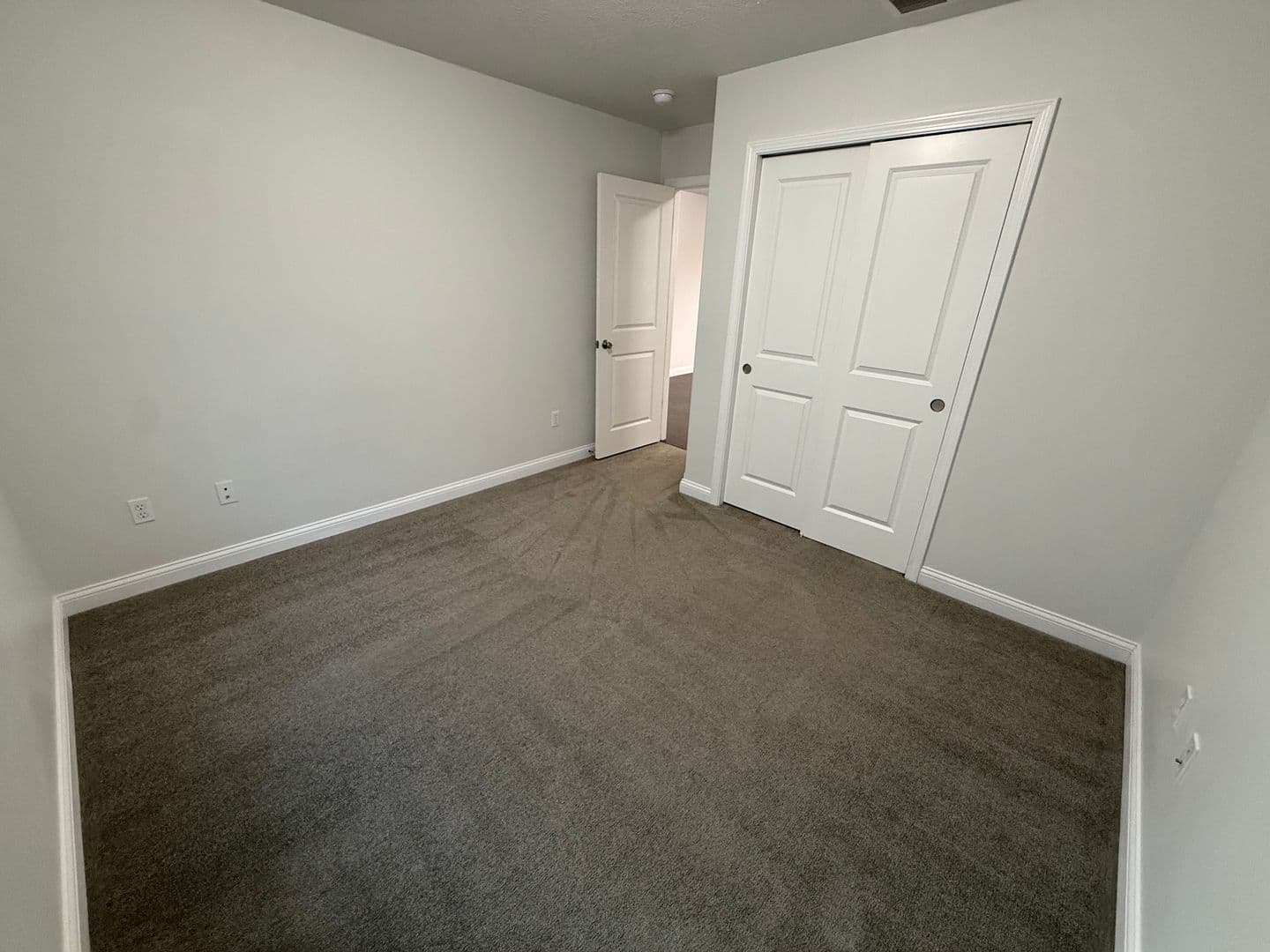 Plymouth Apartment: 2234 Bitter Root Dr