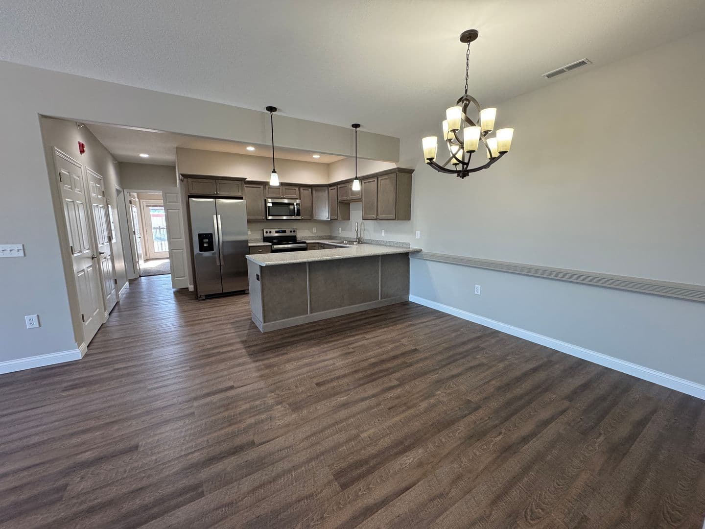 Warsaw Apartment: 2630 Tippe Downs Dr