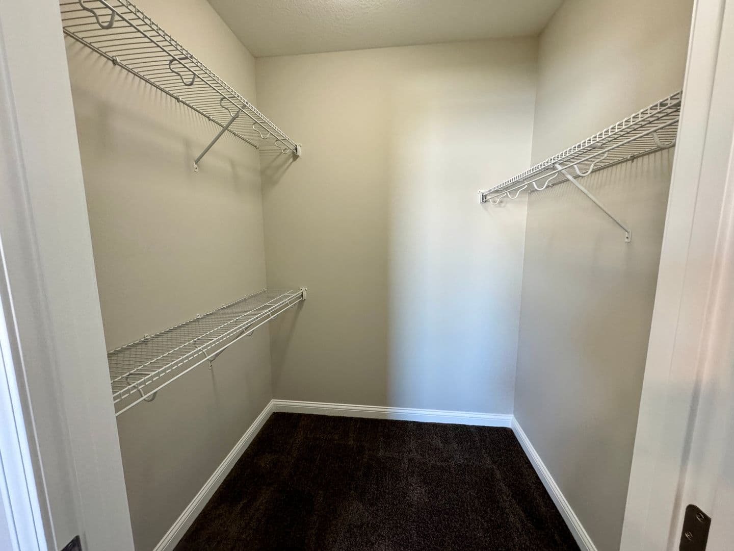 Warsaw Apartment: 2630 Tippe Downs Dr