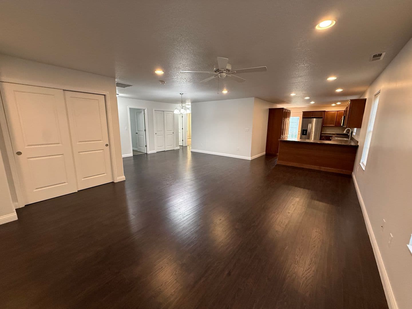 Plymouth Apartment: 2234 Bitter Root Dr