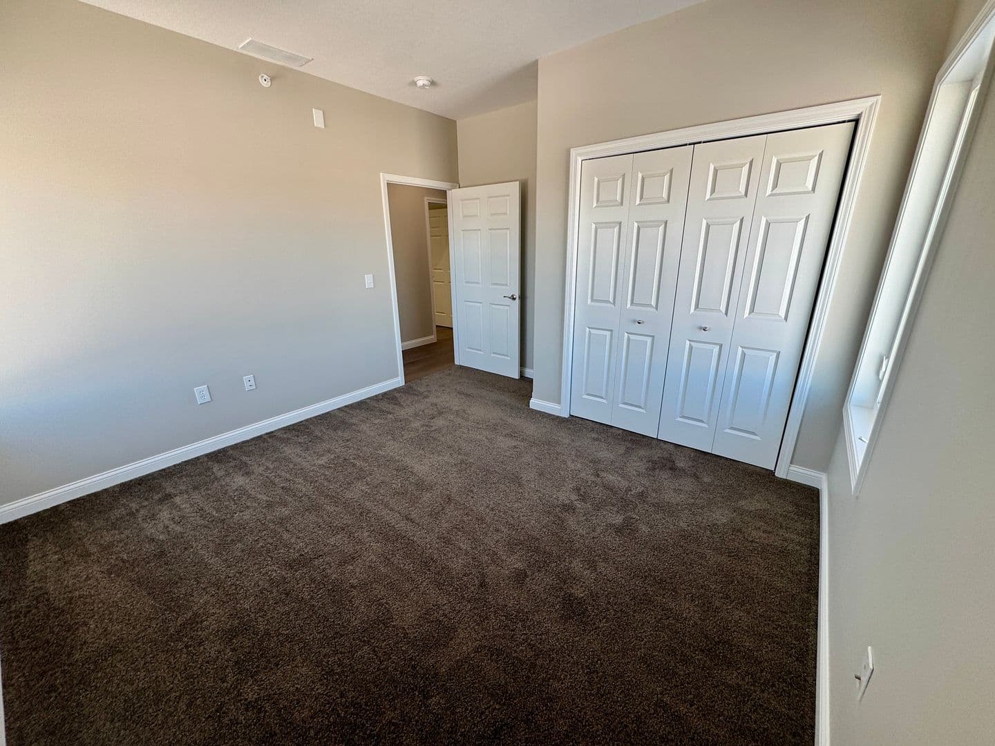 Warsaw Apartment: 2630 Tippe Downs Dr