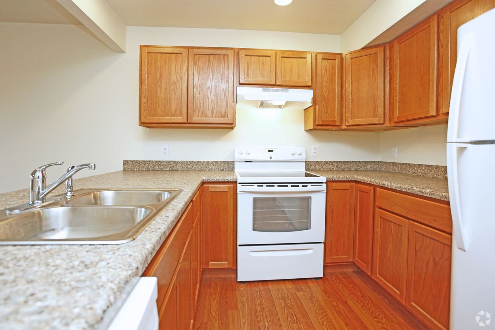 Lakeville Apartment: 1011 Angela Drive