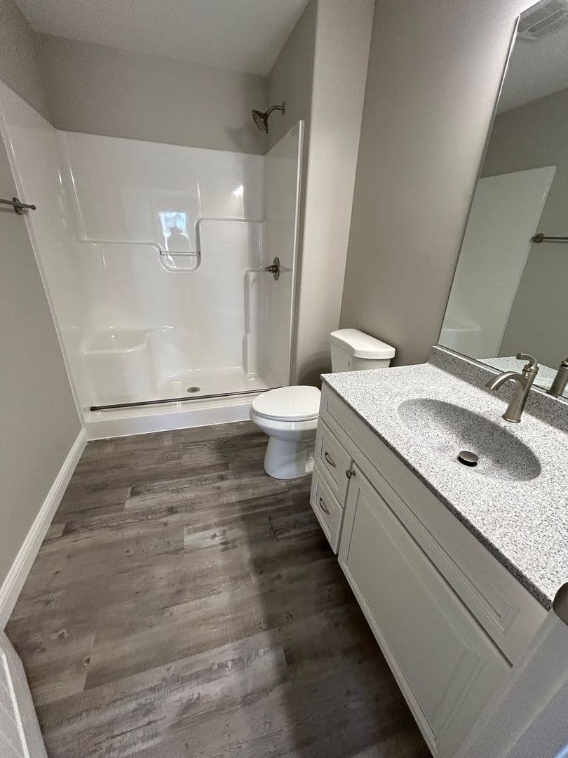 Culver Apartment: 201 W Tampa St