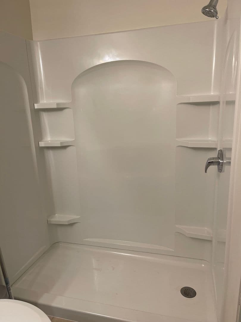 Plymouth Apartment: 525 S Michigan St