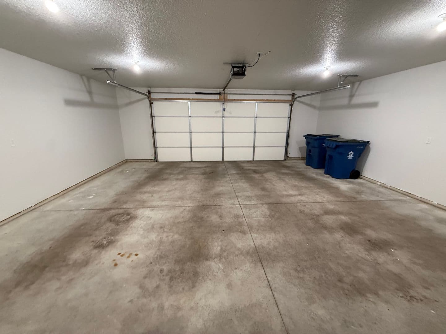 Plymouth Apartment: 2234 Bitter Root Dr
