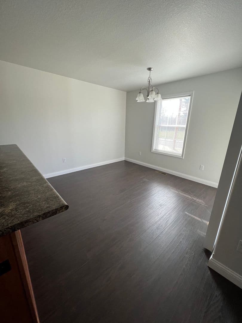 Plymouth Apartment: 2234 Bitter Root Dr