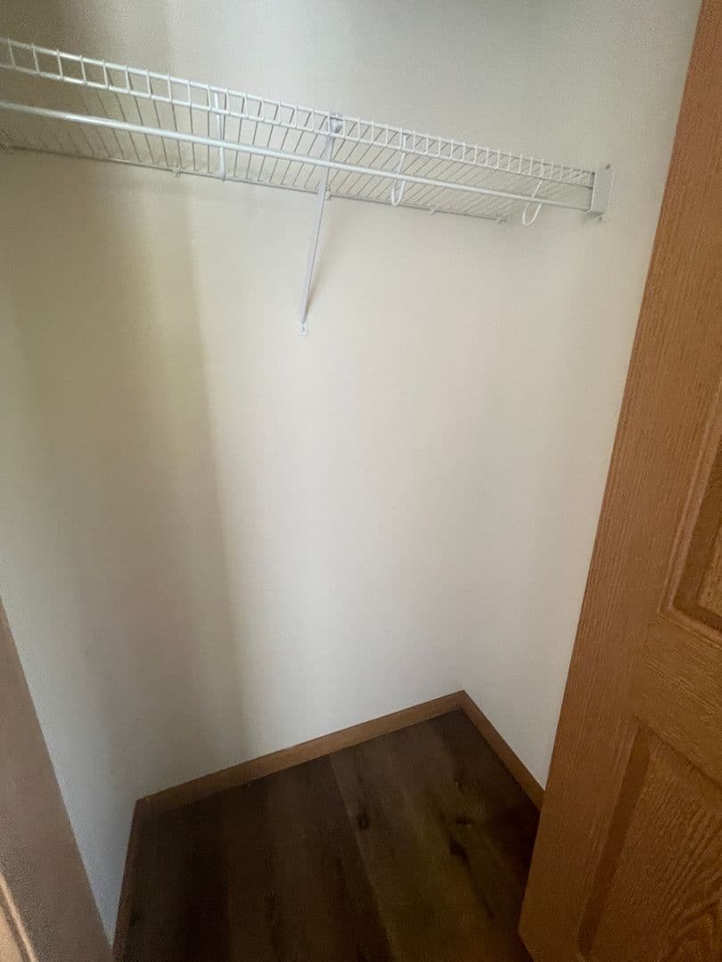 Plymouth Apartment: 1301 Center Street