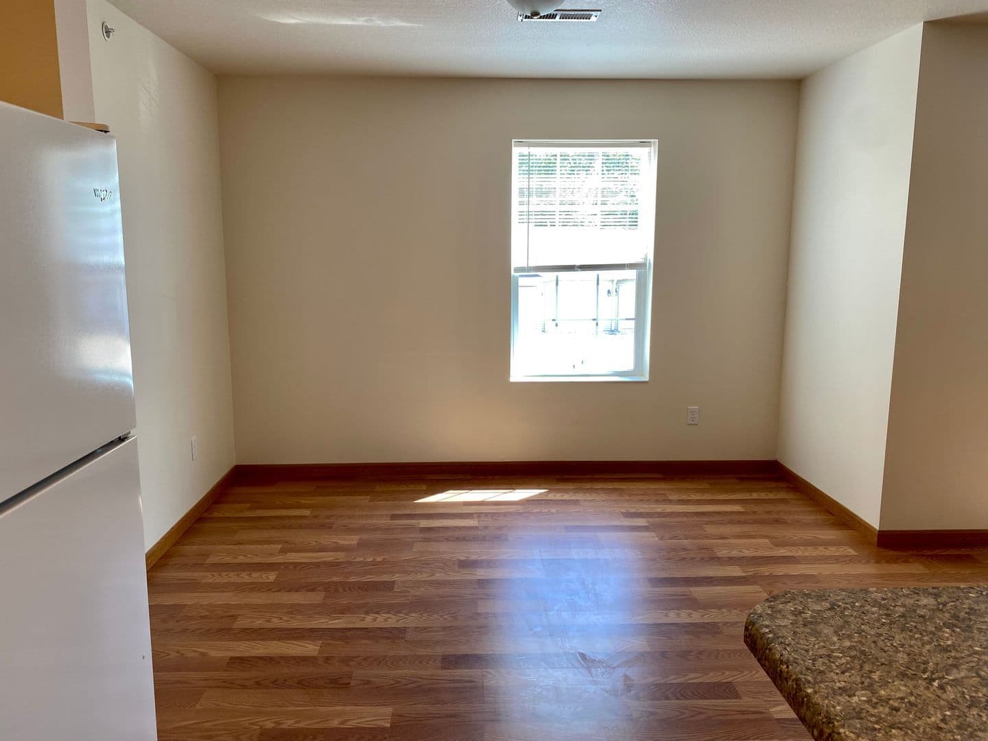 Bremen Apartment: 342 Woodies Lane