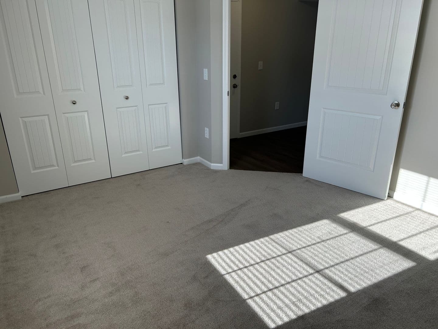 Culver Apartment: 201 W Tampa St