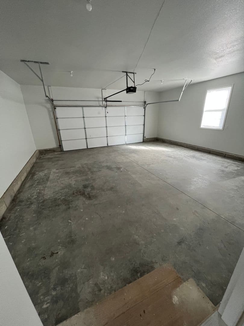 Plymouth Apartment: 2234 Bitter Root Dr
