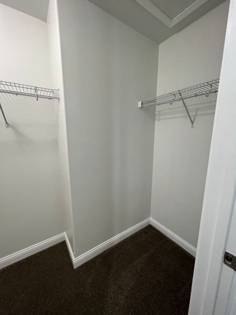 Plymouth Apartment: 2234 Bitter Root Dr