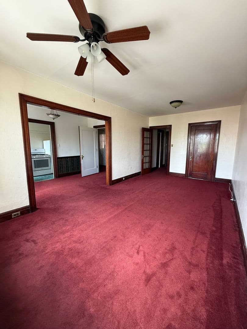 Butte Apartment: 230 S Washington