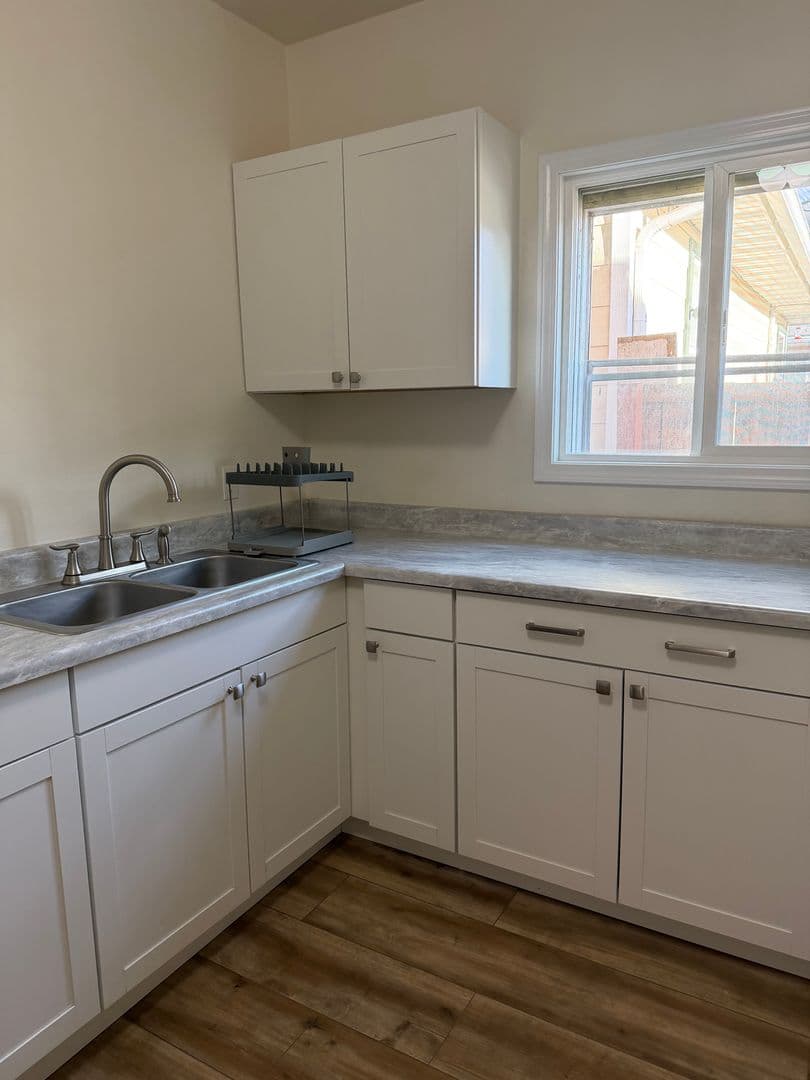 Butte Apartment: 1941 Phillips