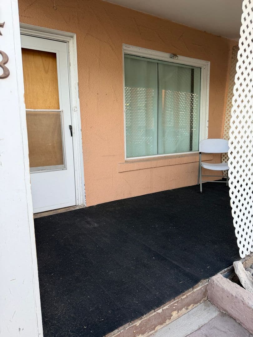 Butte Apartment: 1941 Phillips