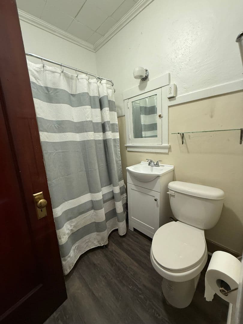 Butte Apartment: 230 S Washington