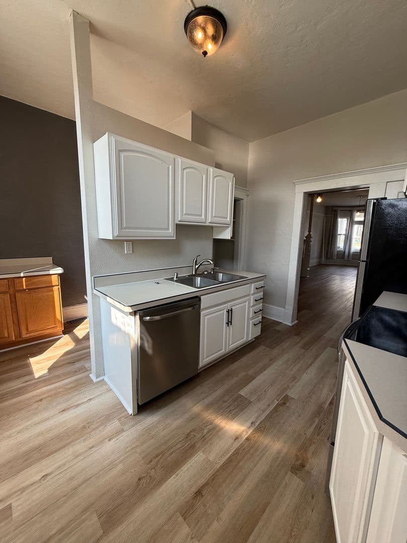 Butte Apartment: 720-722 W Granite