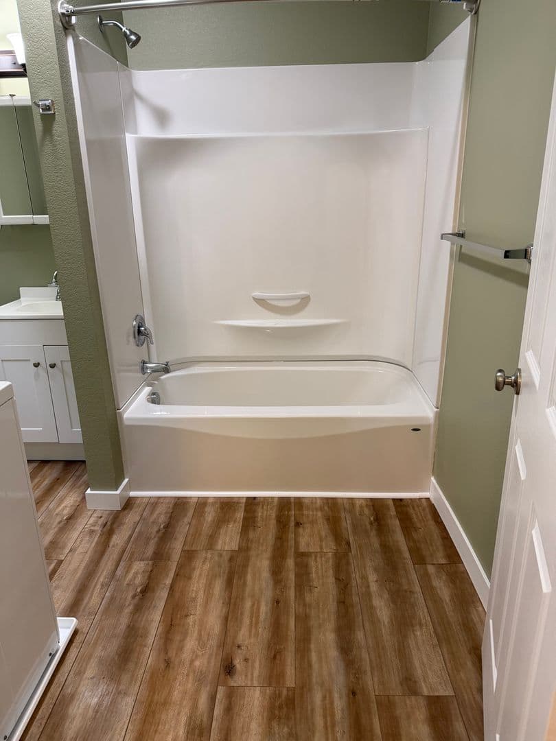 Butte Apartment: 1941 Phillips