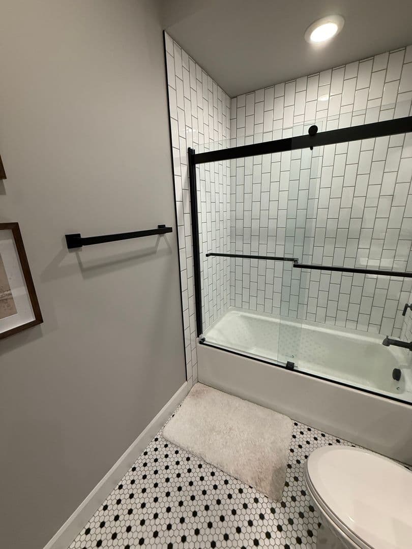 Butte Apartment: 305 N Alaska