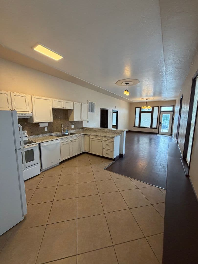 Butte MT Apartment: 941- 943 W Granite