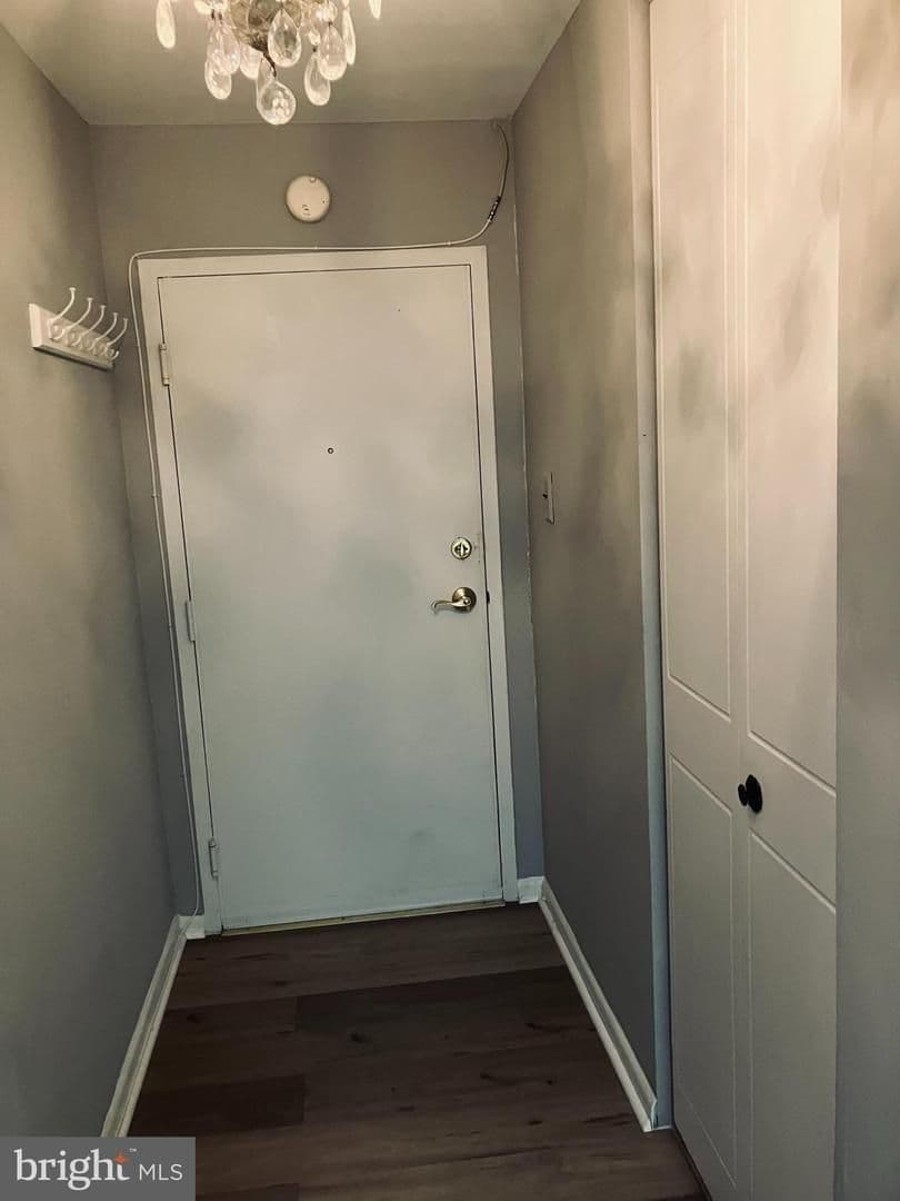 Alexandria Condo: 301 Beauregard #401