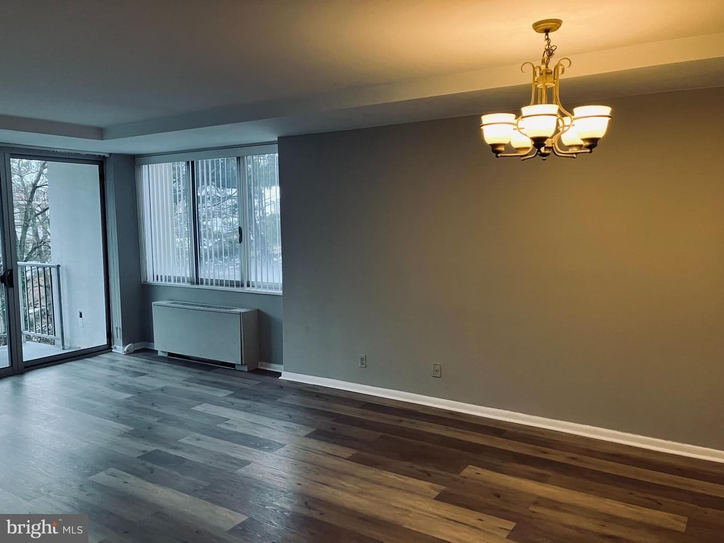 Alexandria Condo: 301 Beauregard #401