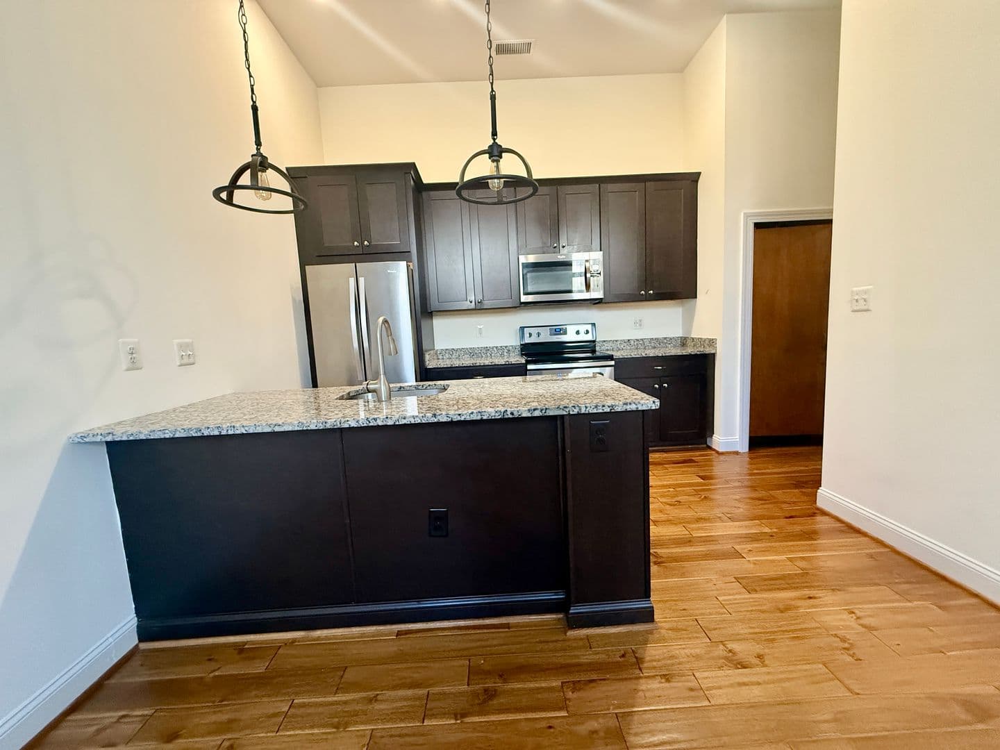 Baltimore Apartment: 201 S Conkling Street