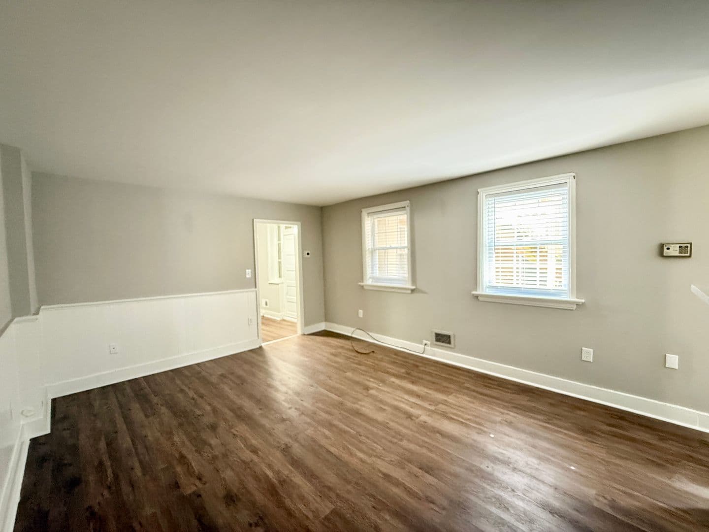 Baltimore Apartment: 506 W Franklin street