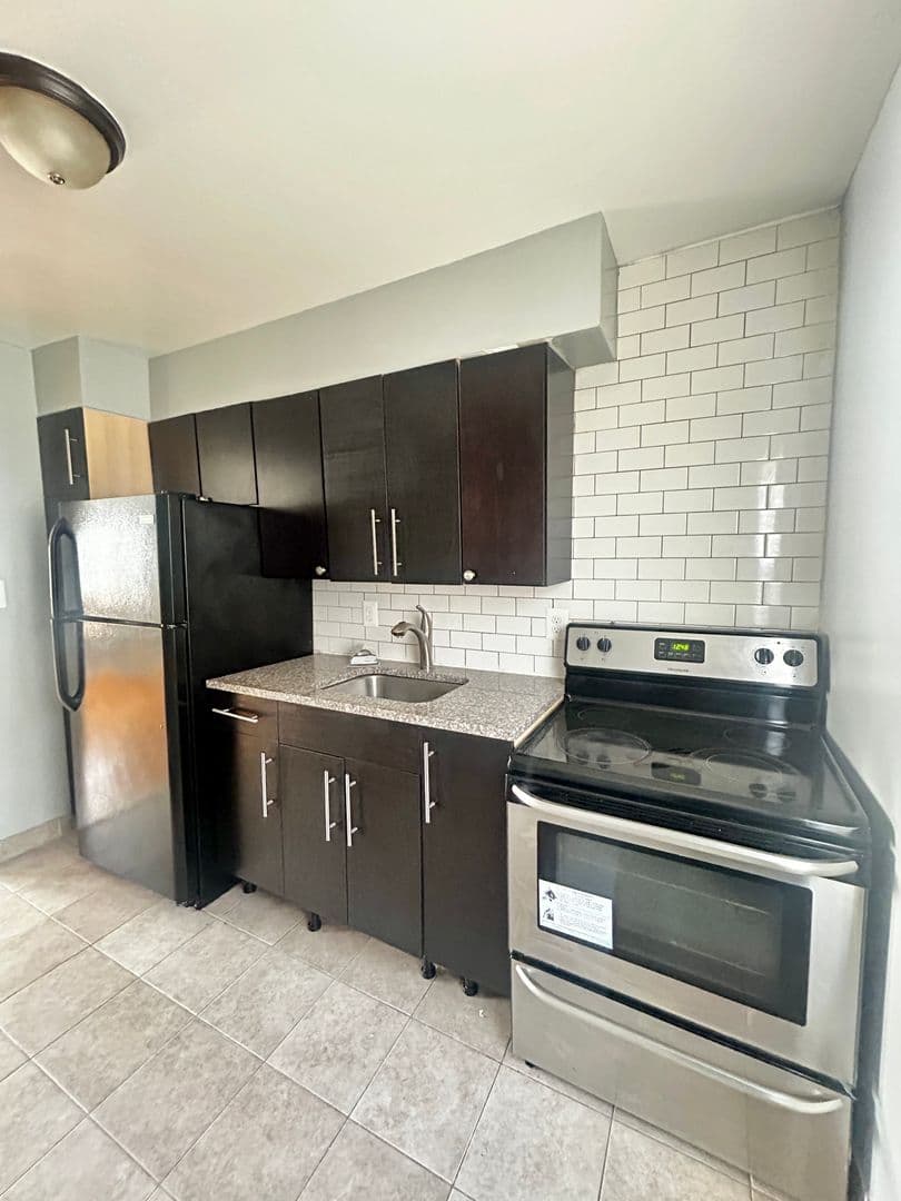 Dundalk Apartment: 2104 Willow Springs Road