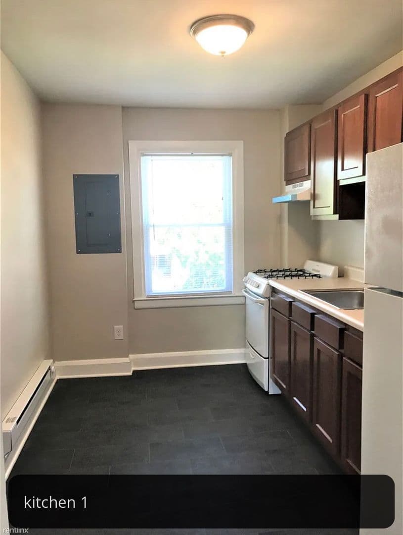 Baltimore Apartment: 4001 Fairhaven Ave