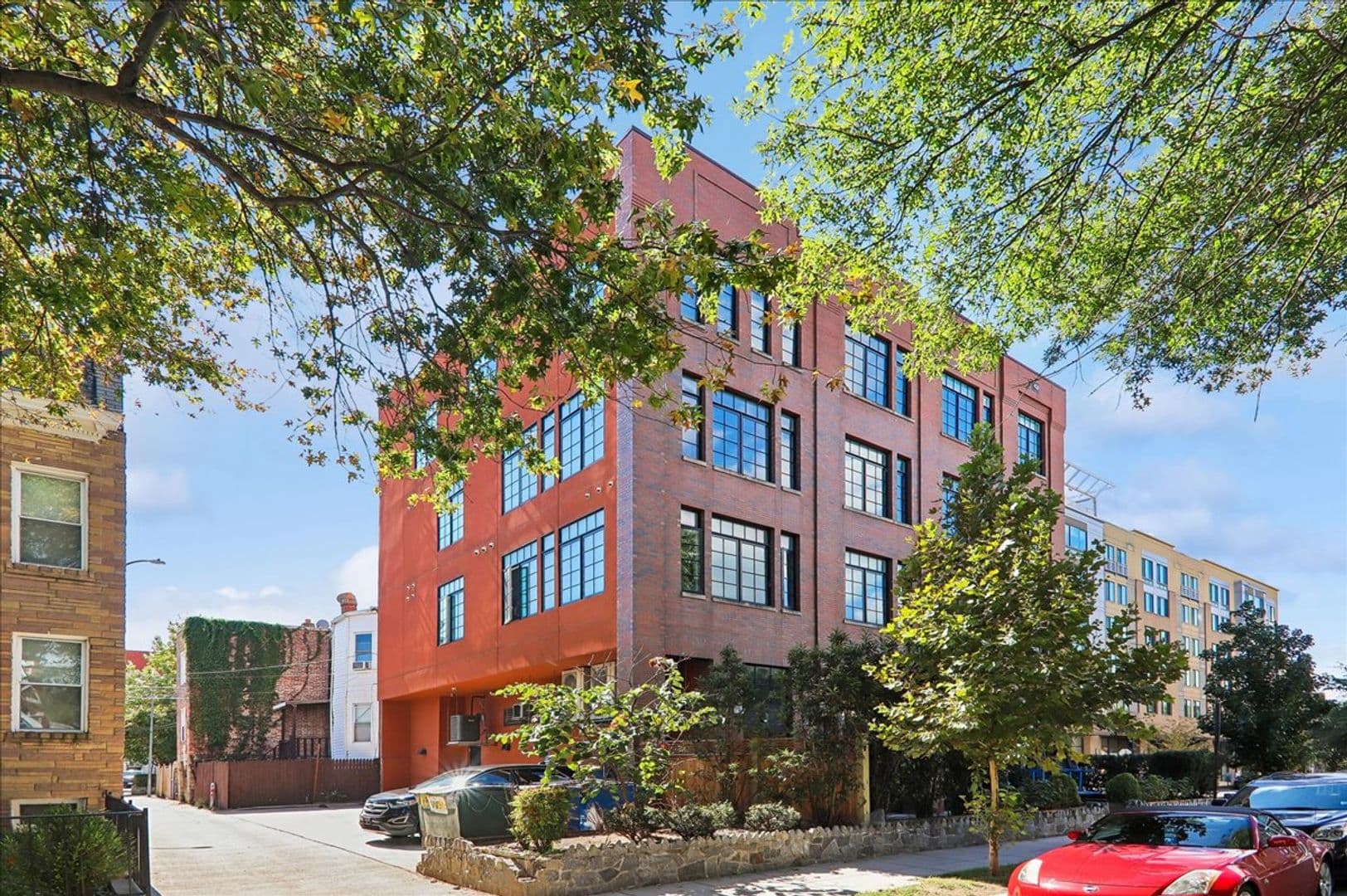 Washington Apartment: 3225 Georgia Avenue NW