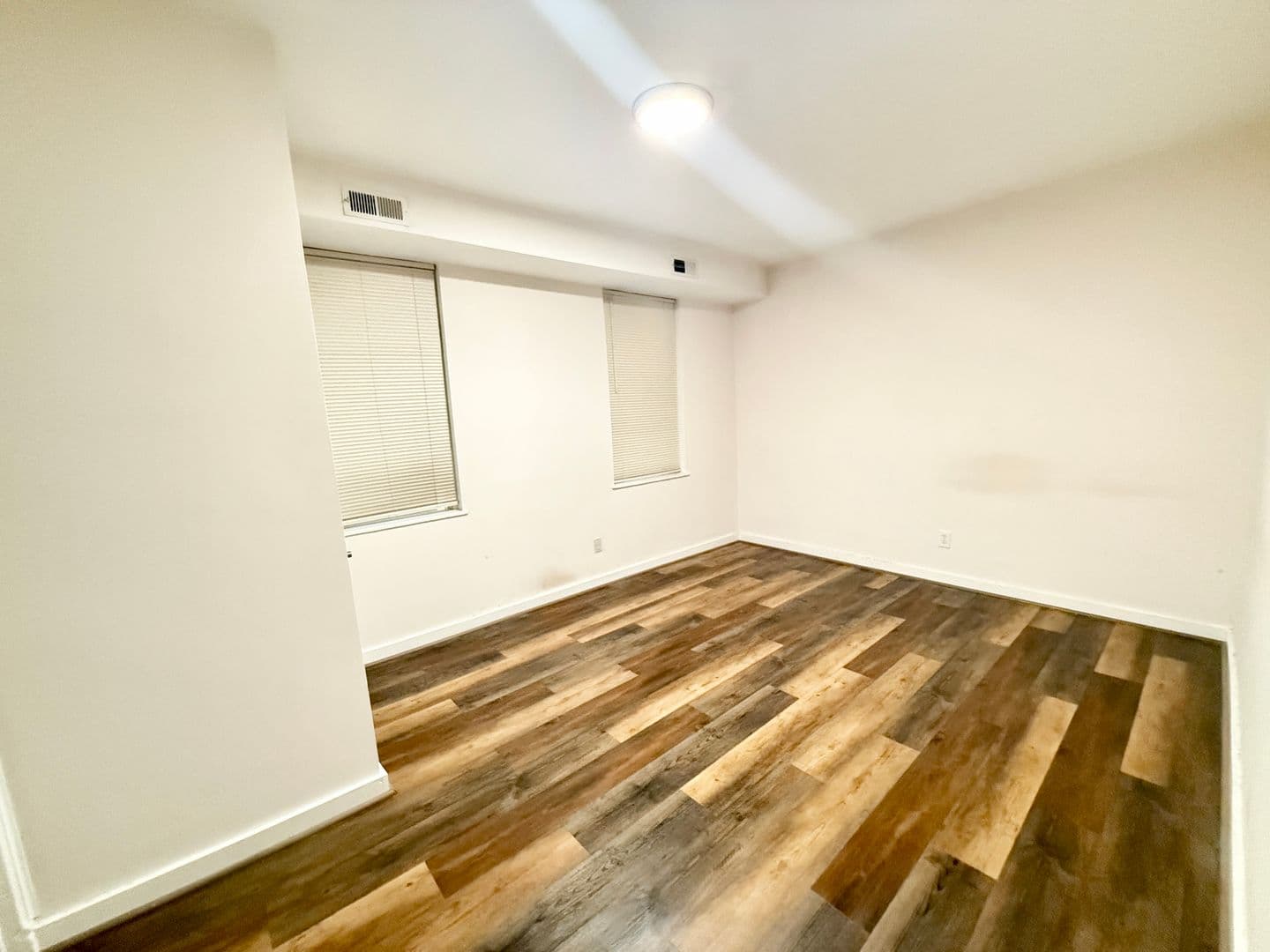 Baltimore Apartment: 1624 Aliceanna St.