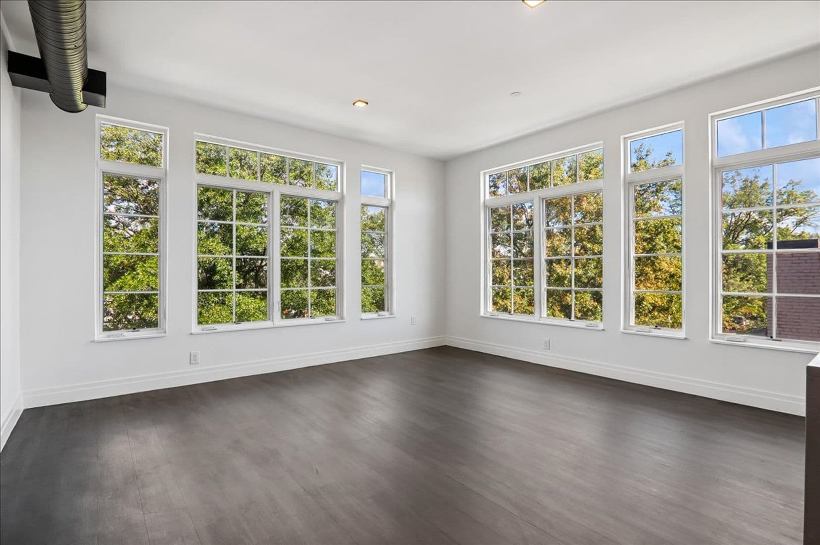 Washington Apartment: 3225 Georgia Avenue NW