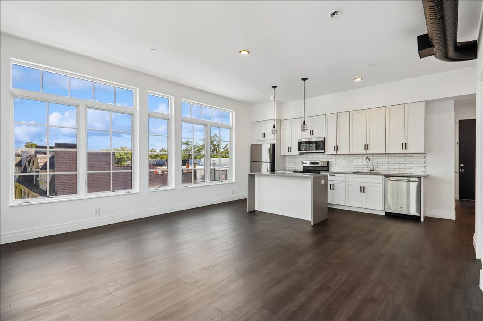 Washington Apartment: 3225 Georgia Avenue NW