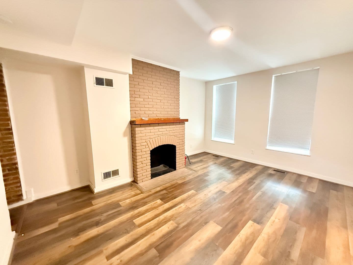 Baltimore Apartment: 1624 Aliceanna St.