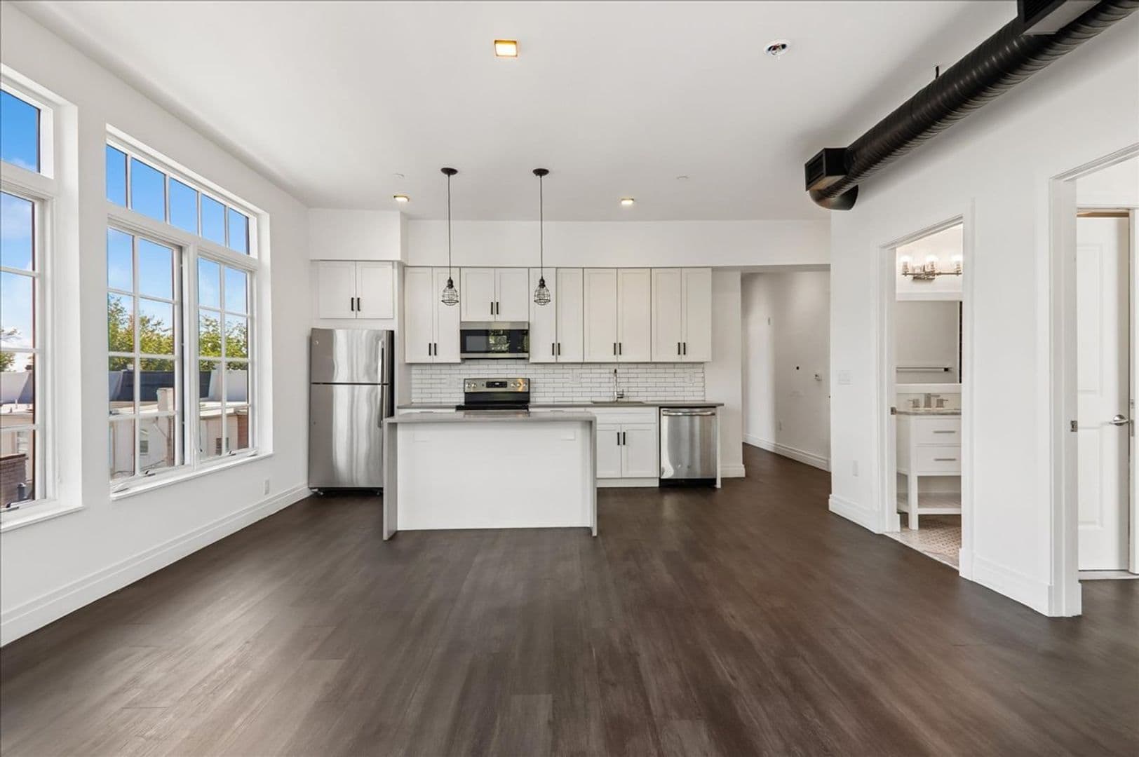 Washington Apartment: 3225 Georgia Avenue NW