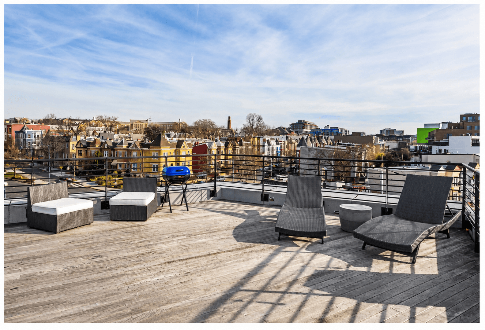 Washington Apartment: 10 Florida Avenue