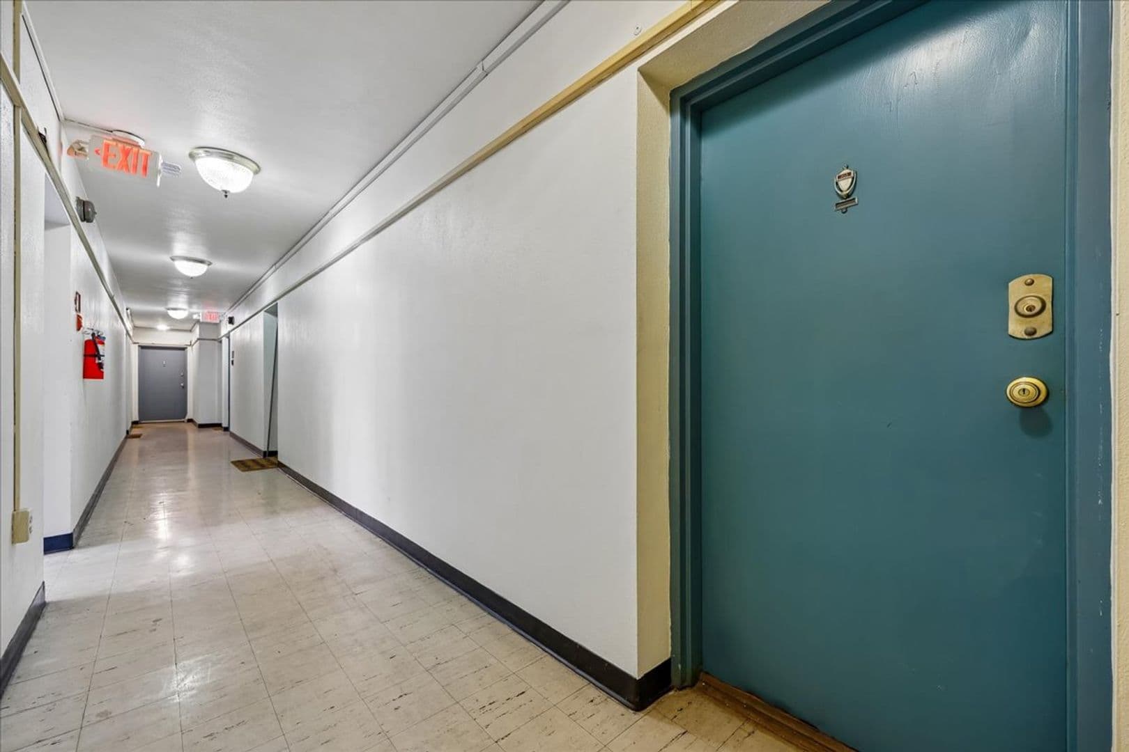 Washington Apartment: 1714 Summit Place NW
