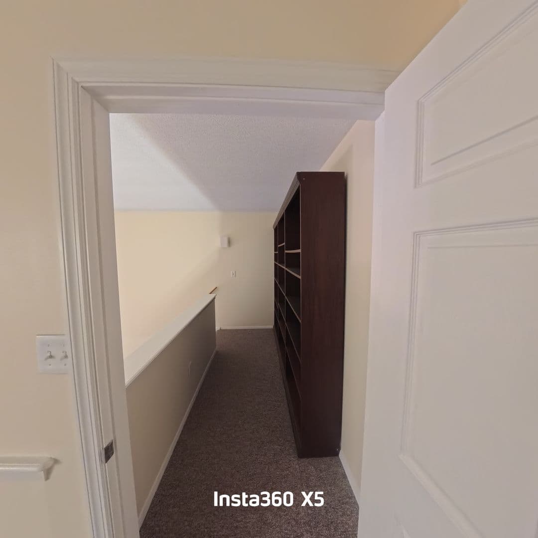 Stratford Apartment: 3699 Broadbridge Ave