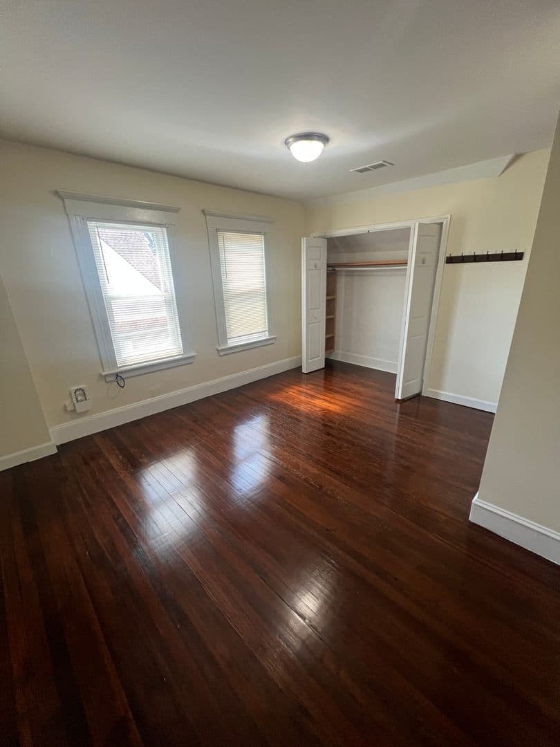 Bridgeport Apartment: 65-67 Fox St