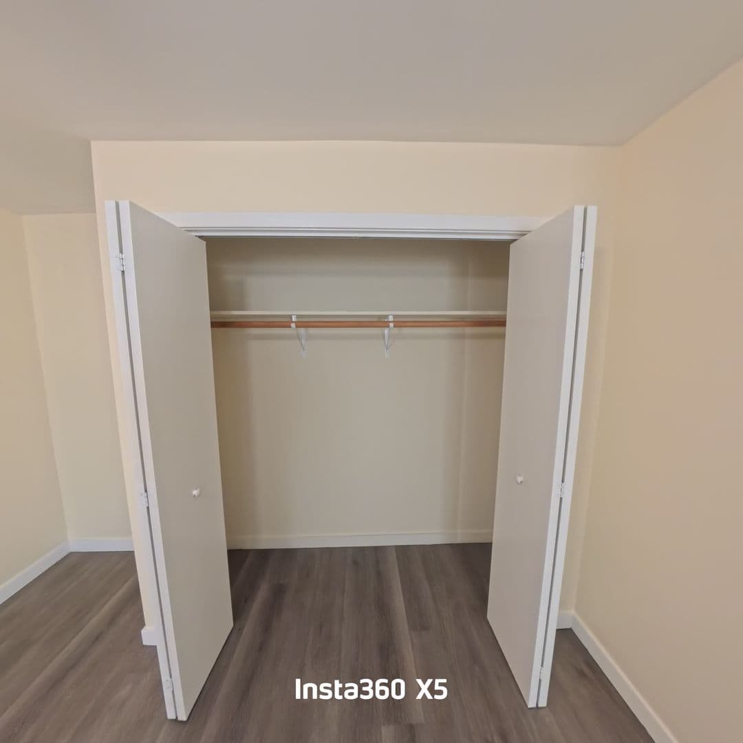 Stratford Apartment: 3699 Broadbridge Ave