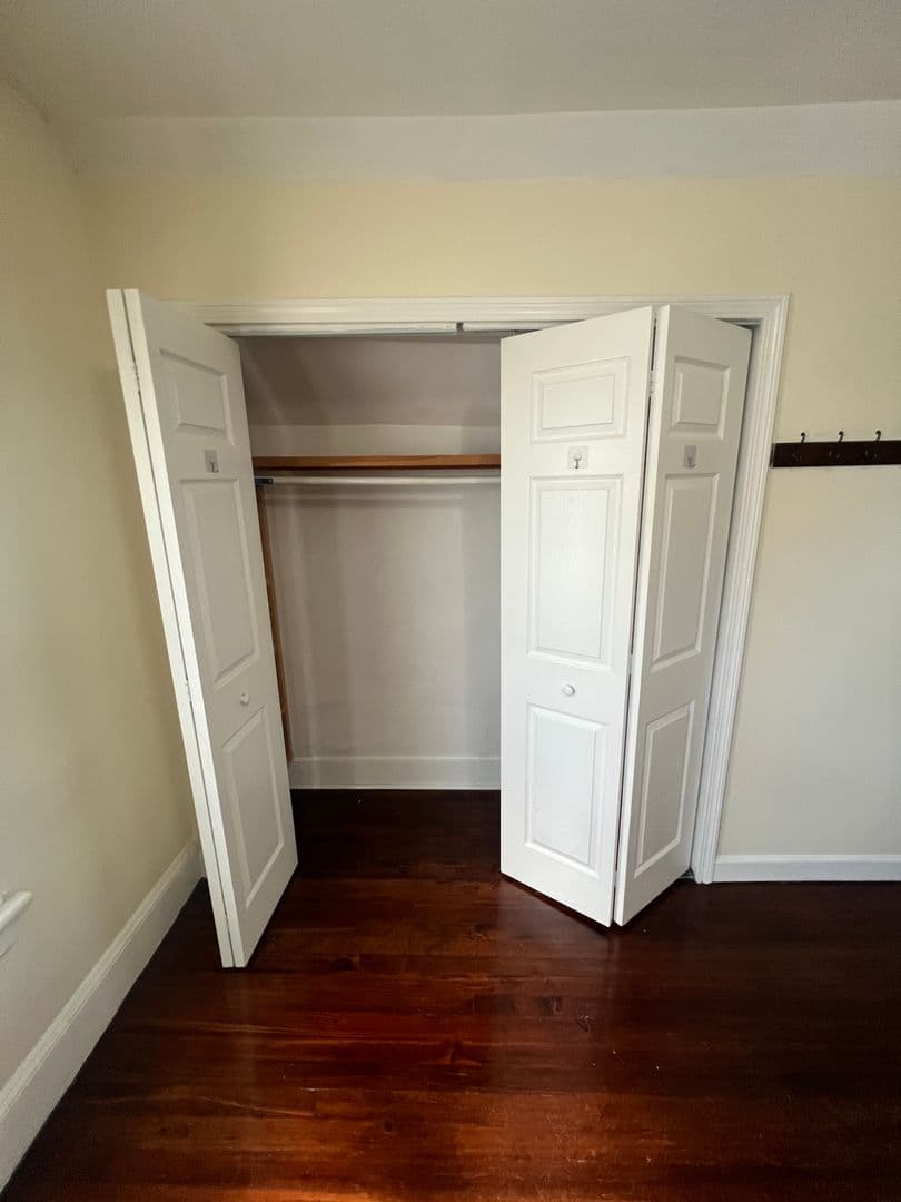 Bridgeport Apartment: 65-67 Fox St