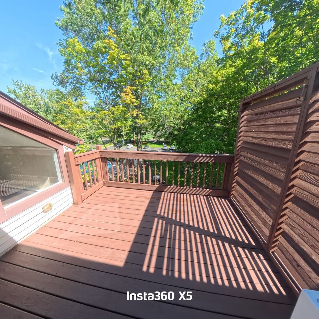 Stratford Apartment: 3699 Broadbridge Ave