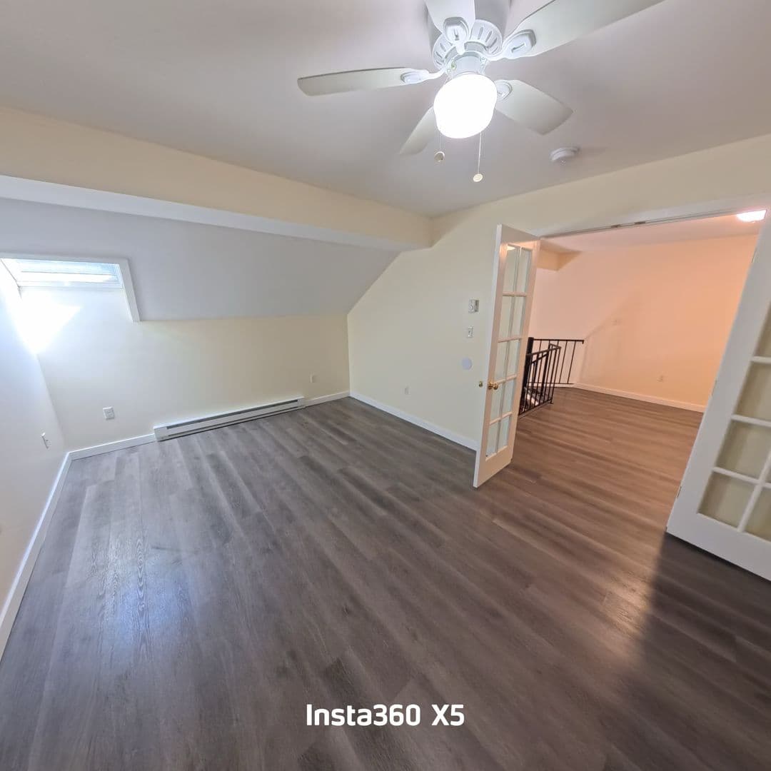 Stratford Apartment: 3699 Broadbridge Ave