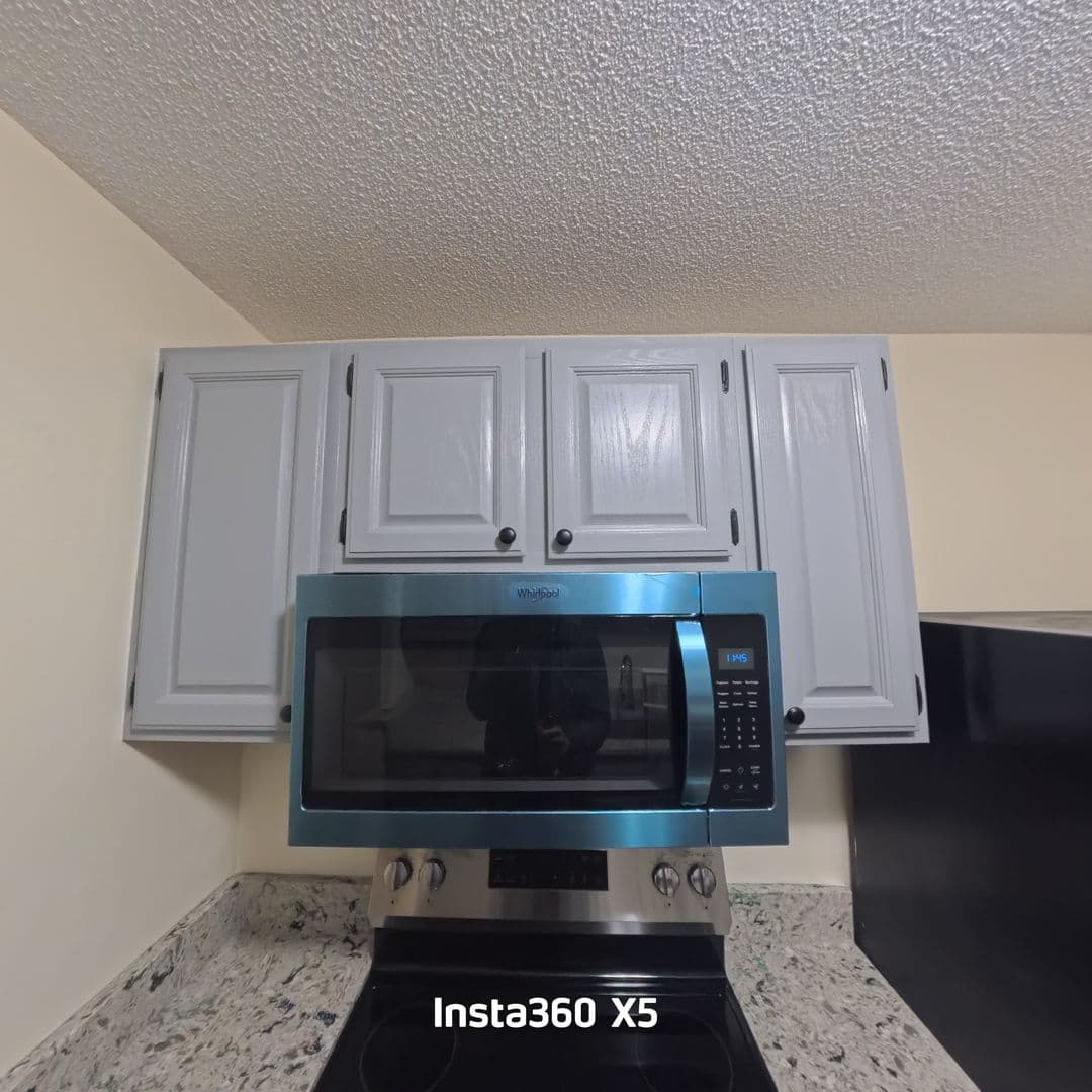 Stratford Apartment: 3699 Broadbridge Ave